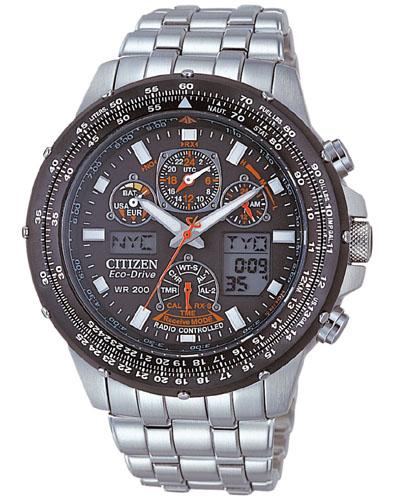 Karóra Citizen JY0020-64E Skyhawk Radiocontrolled 