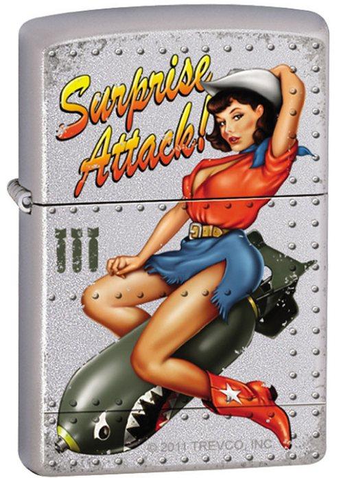 Öngyújtó Zippo Trevco Surprise Attack Pinup Girl 7291
