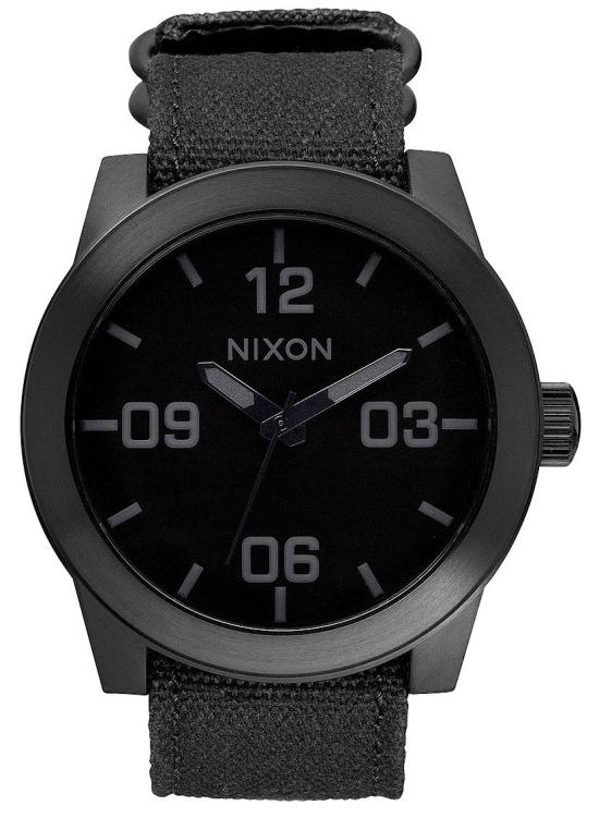 Karóra Nixon Corporal All Black A243 001