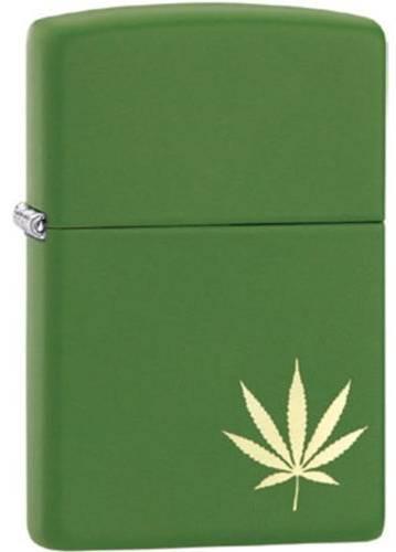 Öngyújtó Zippo 29588 Cannabis Leaf